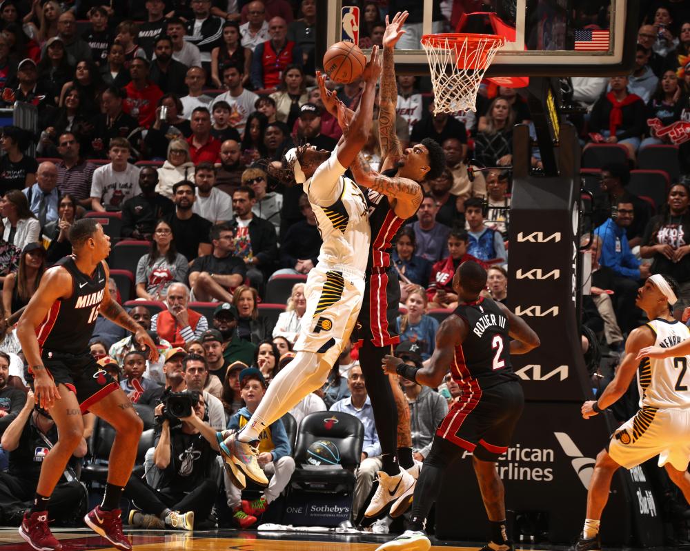 克里斯蒂亚 克里斯蒂亚